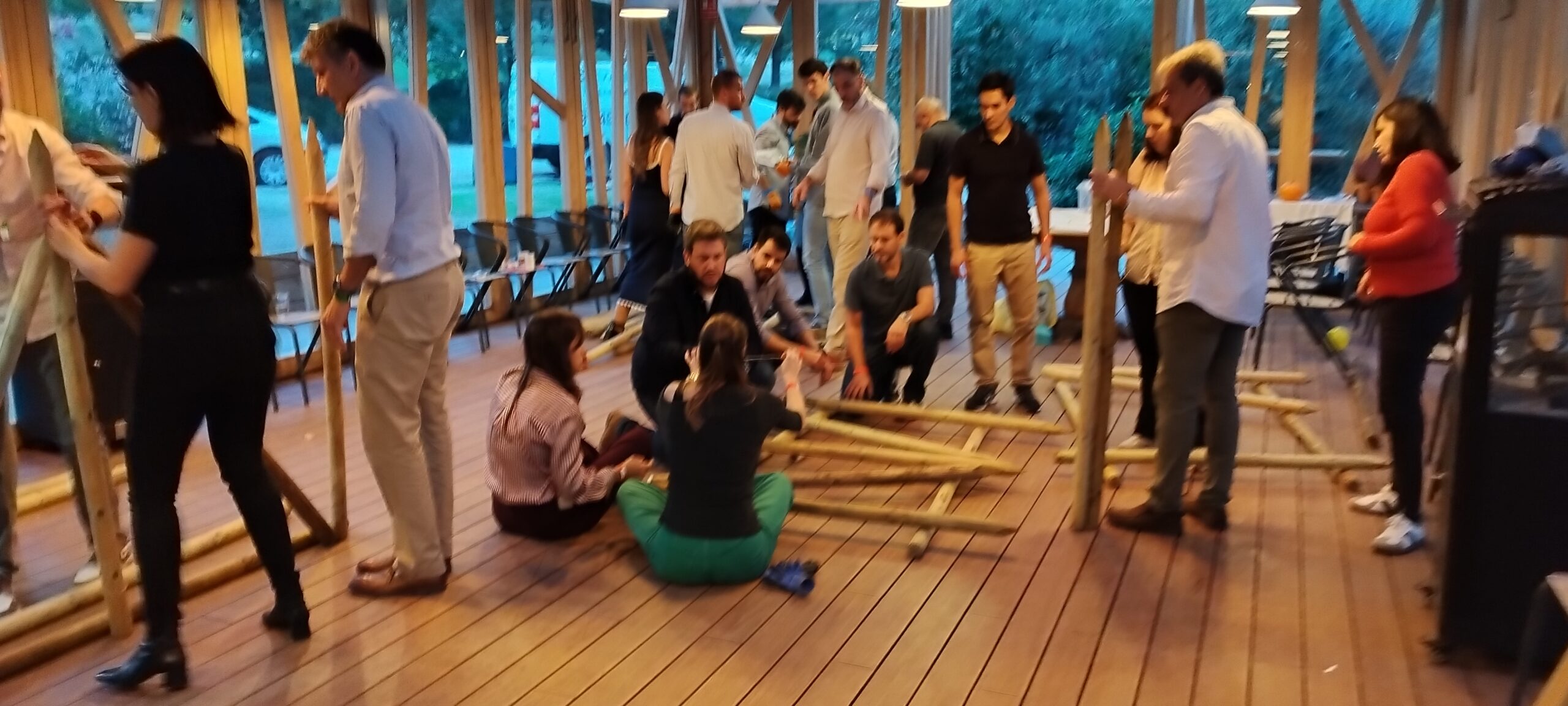 ACTIVIDAD DE team building de CONSTRUCCION DE PUENTES EN MADRID BARCELONA SEVILLA MALAGA BILBAO VALENCIA ZARAGOZA