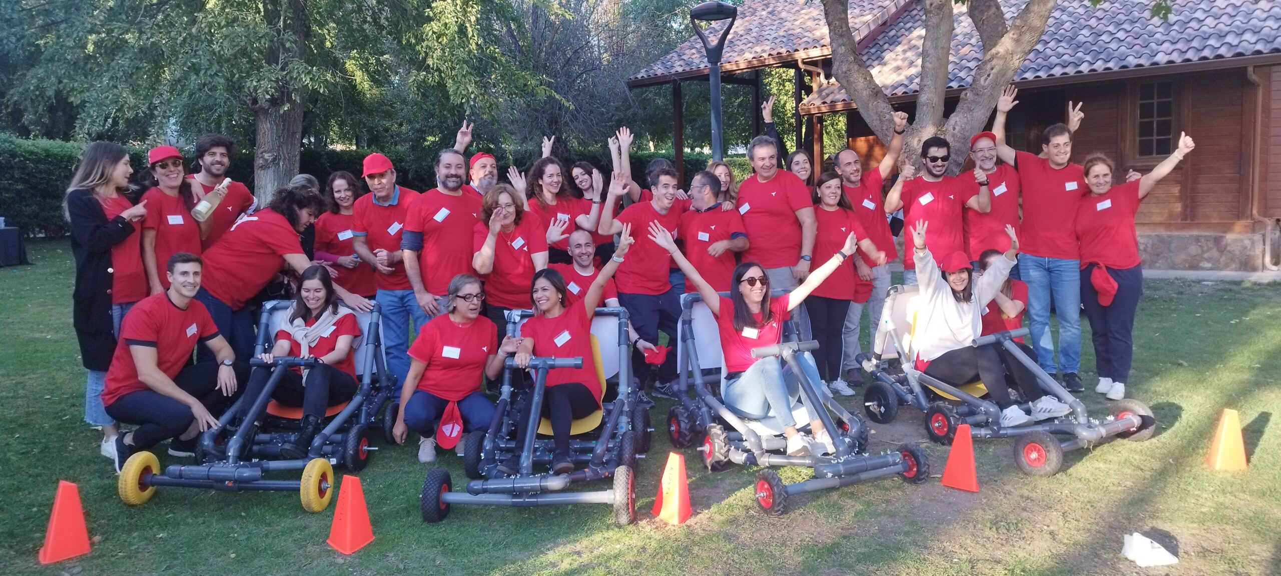 autos locos team building de construccion en madrid, malaga, sevilla, barcelona, bilbao, valencia